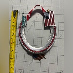 USA inspired wall horseshoe